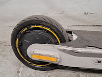 Elektrische step, ninebot - afbeelding 8 van  11