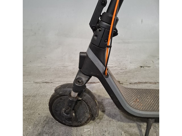 Elektrische step, ninebot - afbeelding 5 van  11