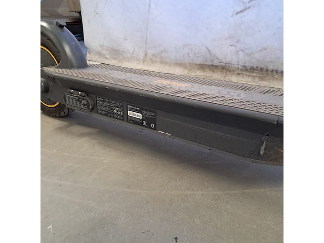 Elektrische step, ninebot - afbeelding 14 van  21