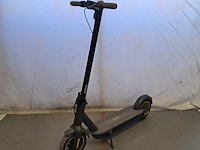 Elektrische step, ninebot - afbeelding 1 van  21