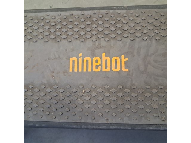 Elektrische step, ninebot - afbeelding 20 van  21