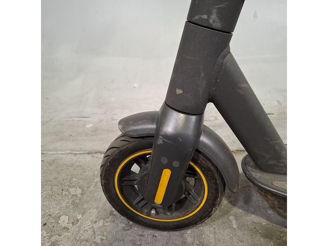 Elektrische step, ninebot - afbeelding 8 van  13