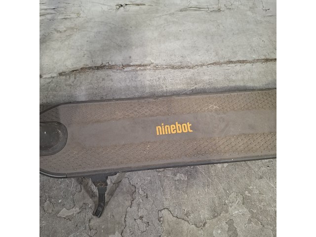 Elektrische step, ninebot - afbeelding 9 van  13