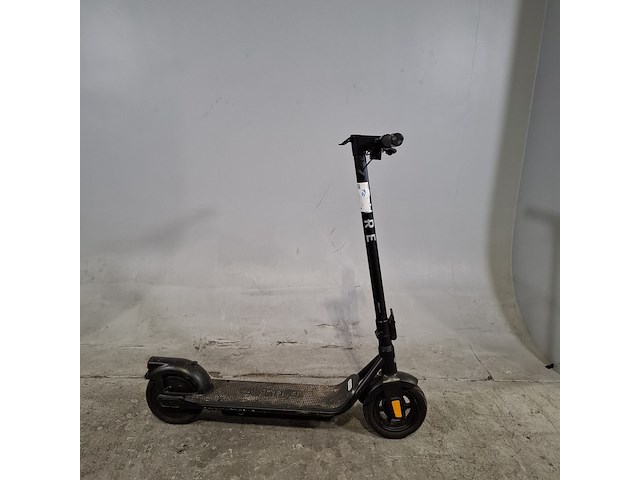 Elektrische step, pure, air 3 pro - afbeelding 1 van  12