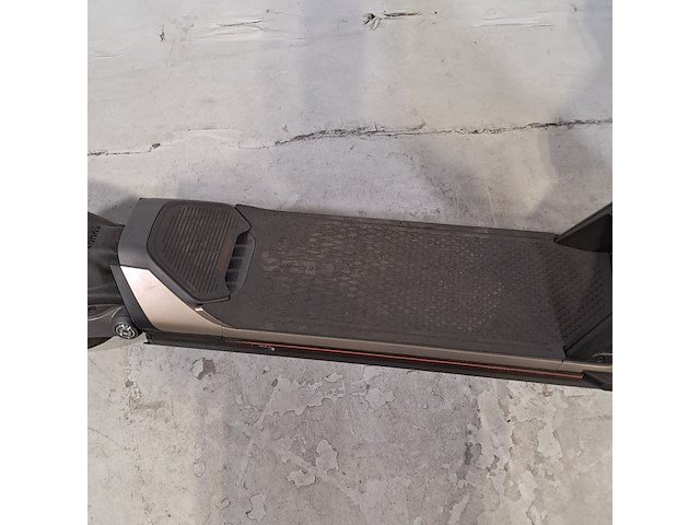 Elektrische step, segway, superscooter gt2 - afbeelding 11 van  15