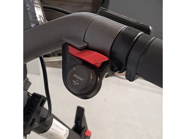 Elektrische step, segway, superscooter gt2 - afbeelding 13 van  15