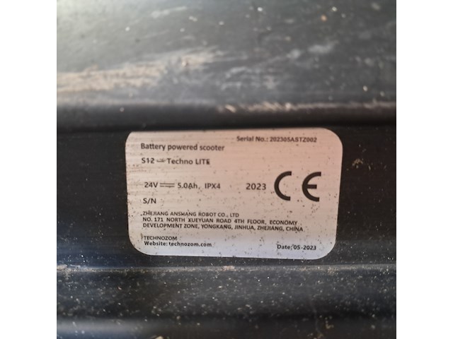 Elektrische step, techno, light, 2023 - afbeelding 2 van  10