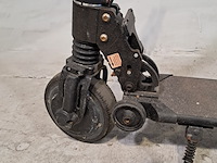 Elektrische step, techno, light, 2023 - afbeelding 5 van  10