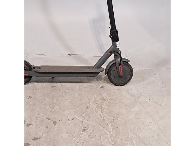 Elektrische step - afbeelding 8 van  13