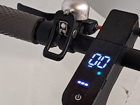 Elektrische step - afbeelding 12 van  13