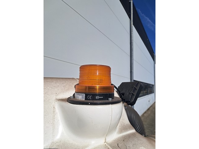 Elektrische straatvuilzuiger, glutton , 2411 electric, 2017 - afbeelding 14 van  14