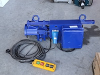 Elektrische takel / lier – 230v , blauw - afbeelding 9 van  10