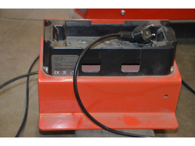 Elektrische transpallet hangcha type cbd12-w2m-1 max 1200kg met accu en lader - afbeelding 5 van  13