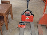 Elektrische transpallet hangcha type cbd12-w2m-1 max 1200kg met accu en lader - afbeelding 10 van  13