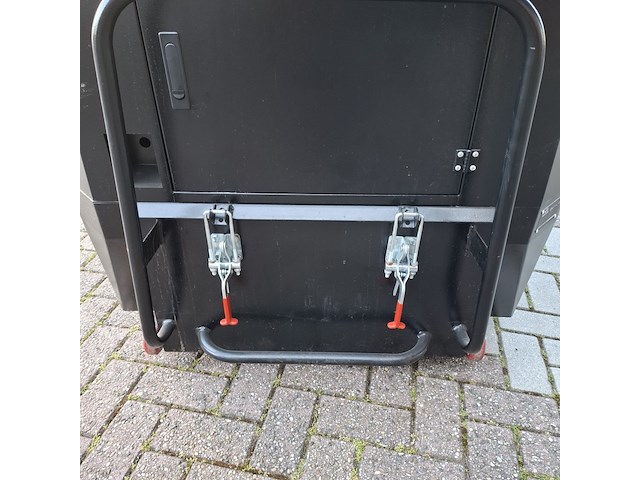 Elektrische veegmachine daewoo, sweeper das100, bouwjaar 2023 - afbeelding 11 van  29