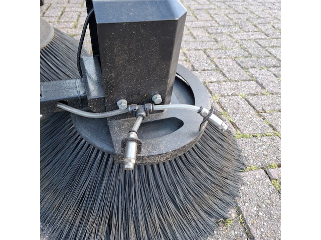 Elektrische veegmachine daewoo, sweeper das100, bouwjaar 2023 - afbeelding 20 van  29