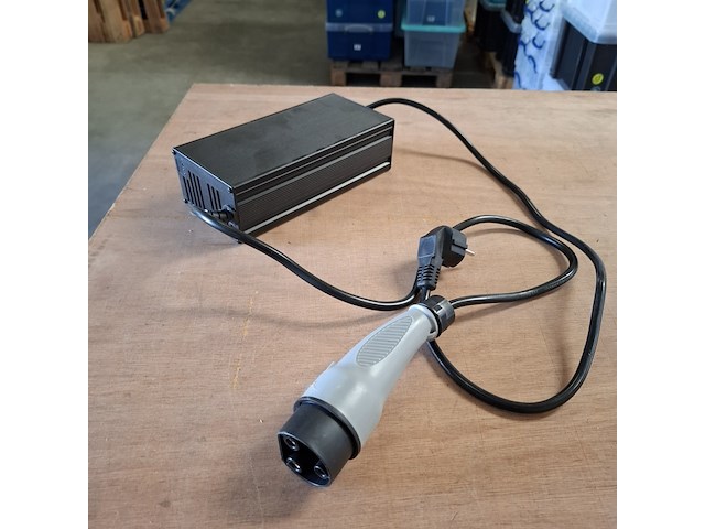 Elektrische veegmachine daewoo, sweeper das100, bouwjaar 2023 - afbeelding 22 van  29