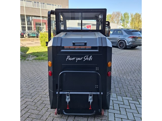 Elektrische veegmachine daewoo, sweeper das100, bouwjaar 2023 - afbeelding 26 van  29