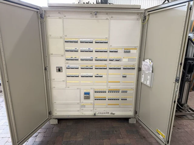 Elektrische verdeelkast, hager, fg26w / 634503, grijs/wit, 2000, met automaten en 400a hoofdschakelaar - afbeelding 6 van  13