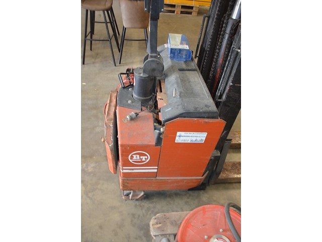Elektrische verrijdbare stapelaar bt 1,5v lsv 1250e/10 1250kg met lader - afbeelding 9 van  15