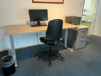 Elektrische verstelbaar hoekbureau (2x) - afbeelding 1 van  8