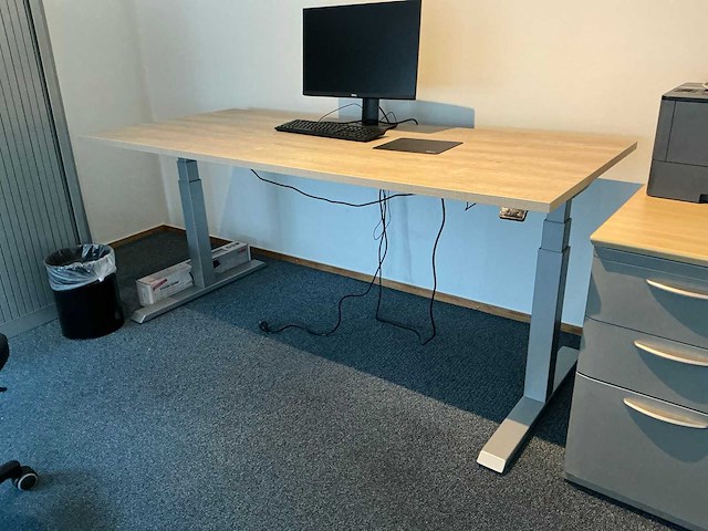 Elektrische verstelbaar hoekbureau (2x) - afbeelding 2 van  8