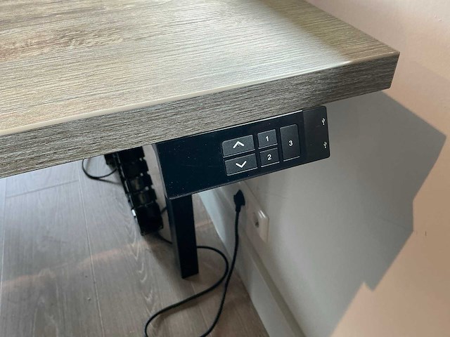 Elektrische verstelbare duo-werkplek - afbeelding 3 van  8