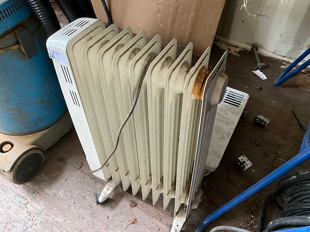 Elektrische verwarming (2x) - afbeelding 1 van  3