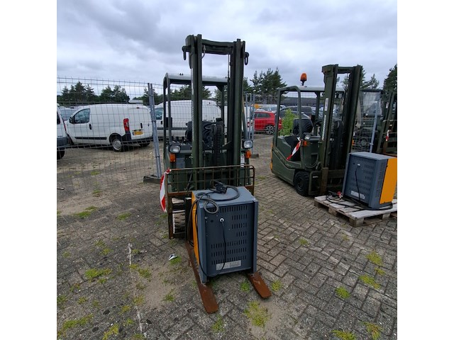 Elektrische vorkheftruck, jungheinrich, efg df 12.5, 1999 - afbeelding 10 van  17