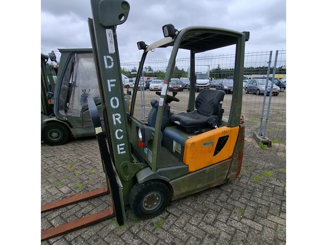 Elektrische vorkheftruck, jungheinrich, efg df 13, 2002 - afbeelding 23 van  25