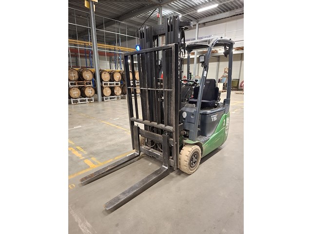 Elektrische vorkheftruck, toyota, traigo 48 15 - afbeelding 12 van  20