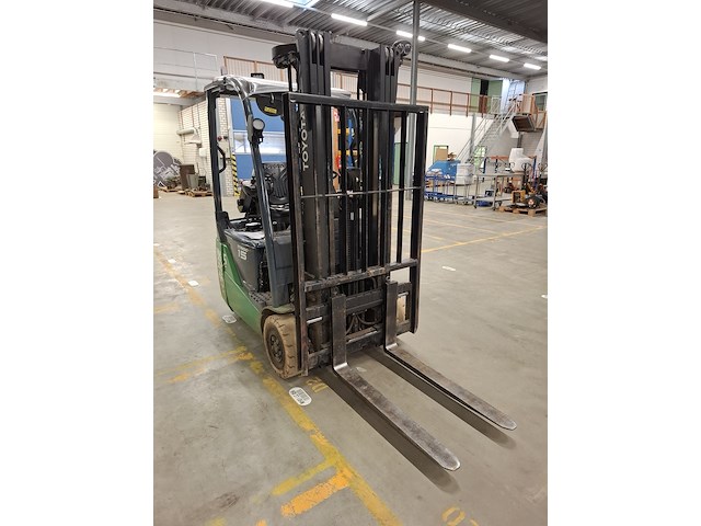 Elektrische vorkheftruck, toyota, traigo 48 15 - afbeelding 15 van  21