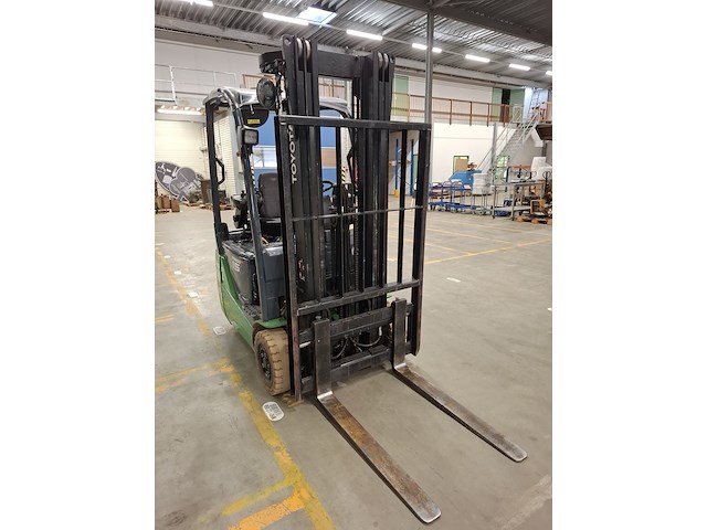 Elektrische vorkheftruck toyota, traigo 48 15 - afbeelding 20 van  24