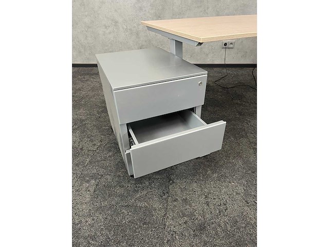 Elektrische zit-sta bureau met ladenblok 180x80 - afbeelding 10 van  15