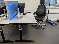 Elektrische zit-sta bureau - afbeelding 2 van  8