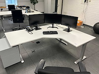 Elektrische zit sta hoek bureau (3x) - afbeelding 1 van  9