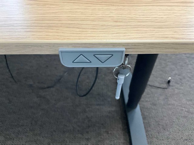 Elektrische zit/sta bureau (2x) - afbeelding 3 van  4