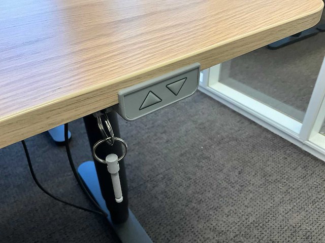 Elektrische zit/sta bureau (3x) - afbeelding 7 van  11