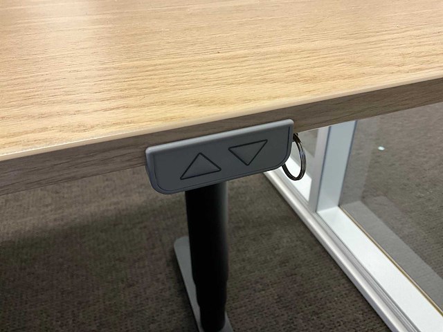 Elektrische zit/sta bureau - afbeelding 3 van  7