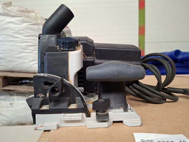 Elektrische zwaardzaag festool, is 330 eb, bouwjaar 2021 - afbeelding 11 van  15