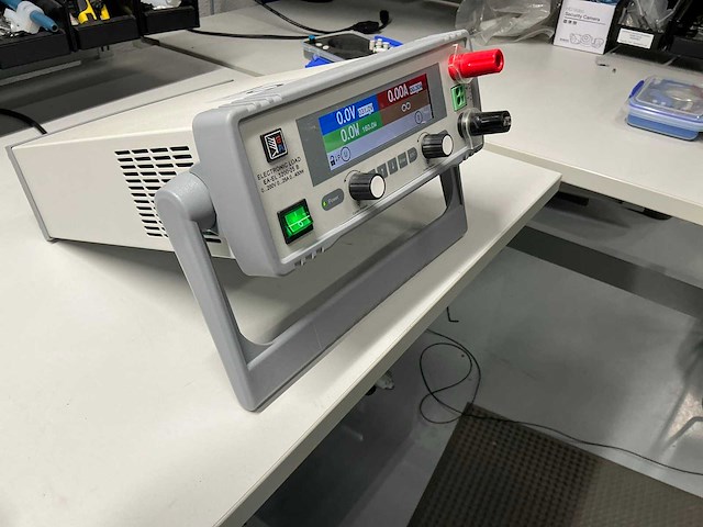 Elektro automatik el3200-25b gestabiliseerde voeding - afbeelding 1 van  3