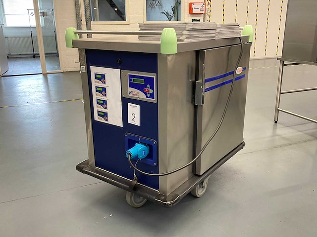 Elektro calorique 220fcr regenereerwagen - afbeelding 1 van  9
