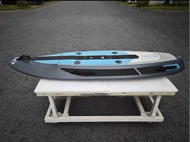 Elektro jet surfboard - waterscooter - afbeelding 2 van  3