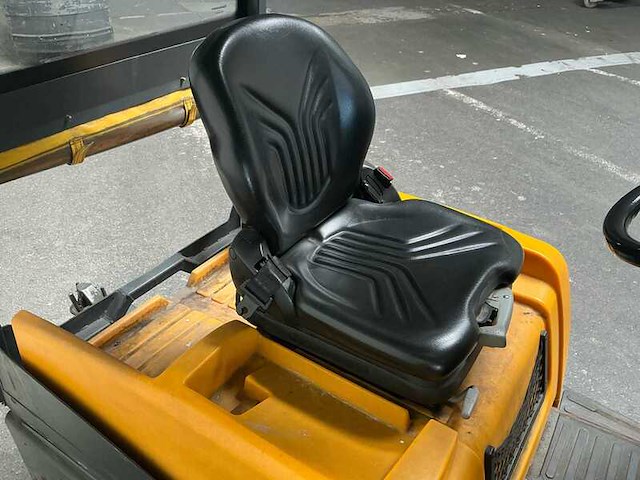 Elektro trekker, jungheinrich, esz-570, geel, 2014 - afbeelding 13 van  15