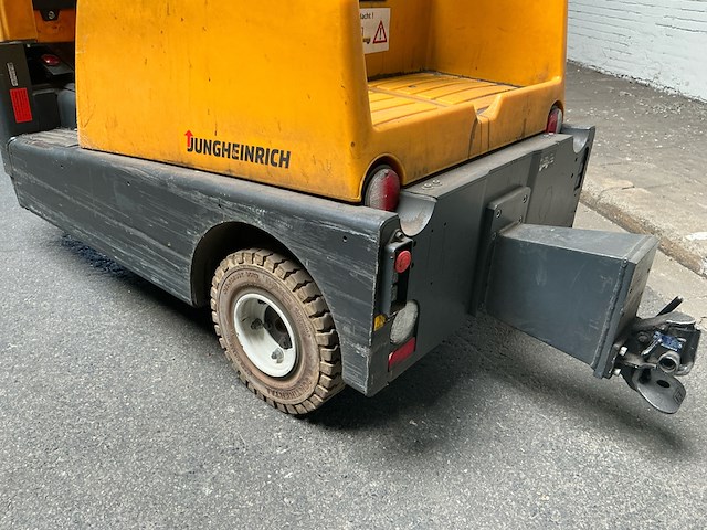 Elektro trekker, jungheinrich, esz-570, geel, 2015 - afbeelding 5 van  11