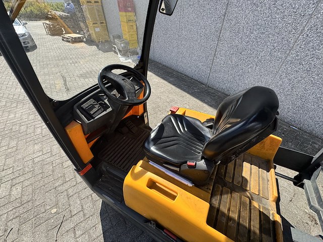 Elektro trekker, jungheinrich, esz-570, geel, 2017 - afbeelding 10 van  14