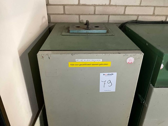 Elektrode droogkast - afbeelding 1 van  4