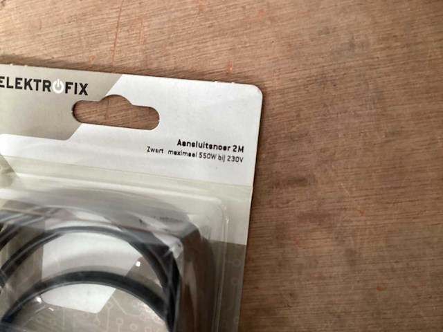 Elektrofix aansluitsnoer 2 meter zwart (68x) - afbeelding 2 van  5