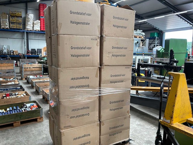 Elektrofix bouwlamp grondstatief (16x) - afbeelding 9 van  9