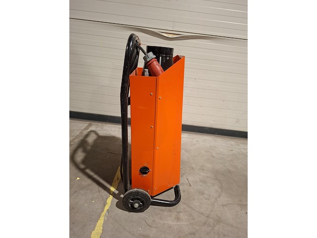 Elektroheater 10kw typhoon ventilator 400v, sinusjevi, typhoon shk 10, 2011 - afbeelding 1 van  6